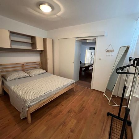 Apartmani Maksan Pakoštane Εξωτερικό φωτογραφία