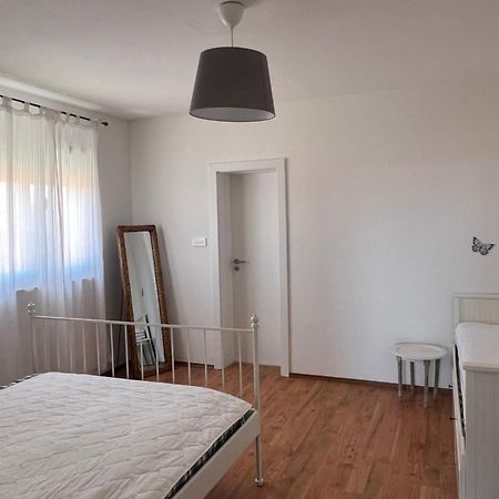 Apartmani Maksan Pakoštane Εξωτερικό φωτογραφία