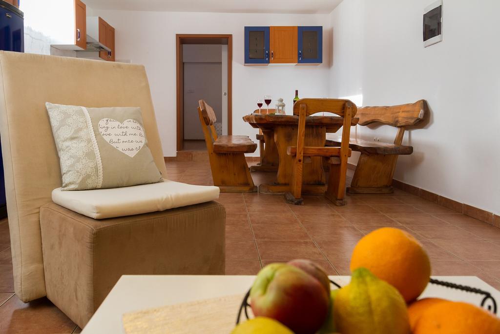 Apartmani Maksan Pakoštane Εξωτερικό φωτογραφία